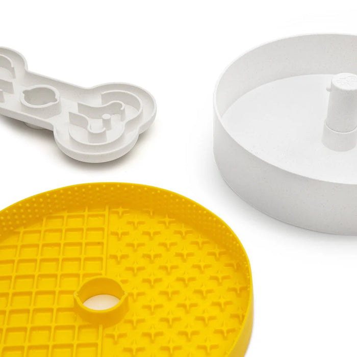 Puzzle Feeder Interactive Dog Bowl Lick Mat Wheat Yellow