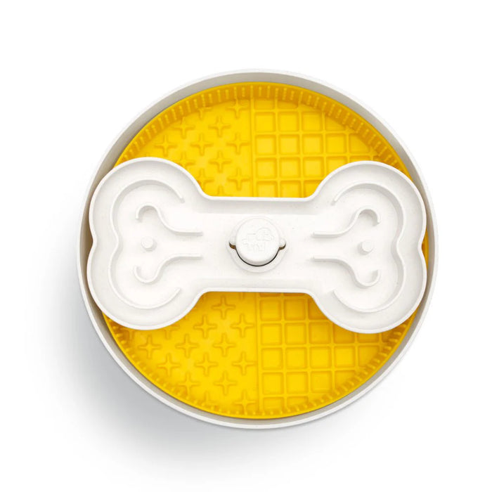 Puzzle Feeder Interactive Dog Bowl Lick Mat Wheat Yellow