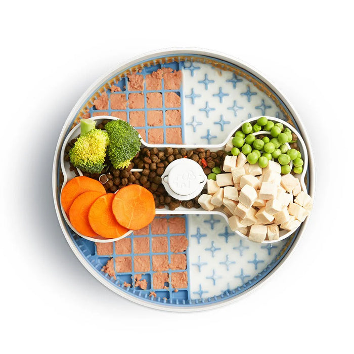 Puzzle Feeder Interactive Dog Bowl Lick Mat Lake Blue