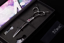True Iconic Myriad + Curve Shear (L) With Teeth Lenght: 7.5”