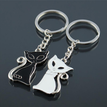 Enamel Alloy Couple Cat Keychain