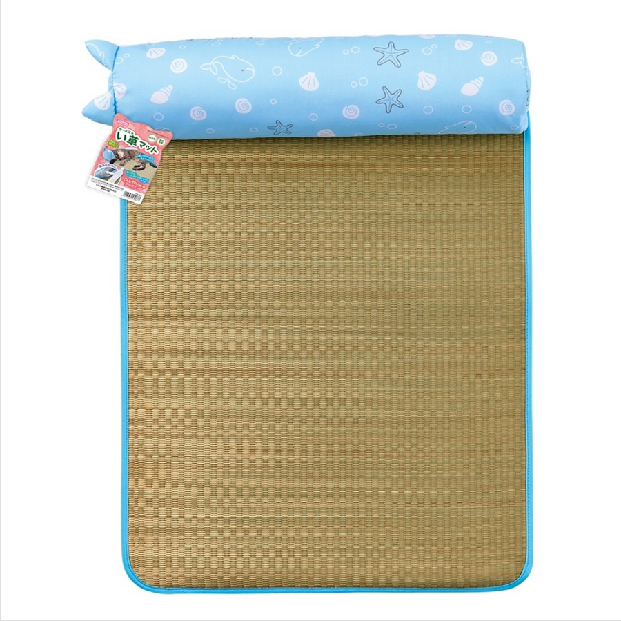 Marukan Cooling Igusa Mat with Coolant Pocket for Cat