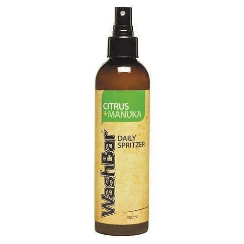 WashBar 100% Natural Daily Spritzer in Citrus and Manuka for Dogs 250ml